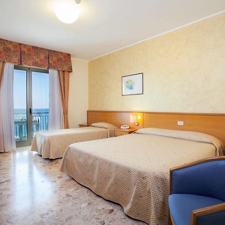 Hotel La Tonnara Amantea Buitenkant foto